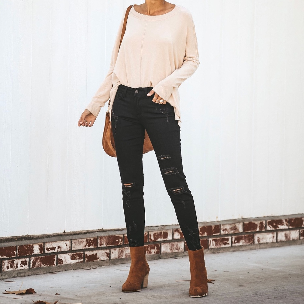 Distressed Frayed Skinny Jean
